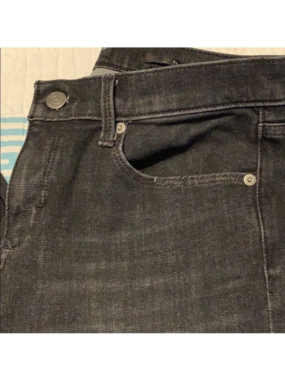 Like New Banana Republic Dark Grey Skinny Jeans - Picture 4 of 4